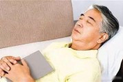 娱乐吃瓜君半夜睡不着,娱乐吃瓜君带你揭秘娱乐圈最新动态